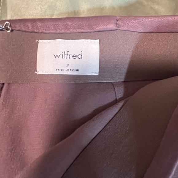 Wilfred Satin Mini Skirt in Mauve - Picture 3 of 5